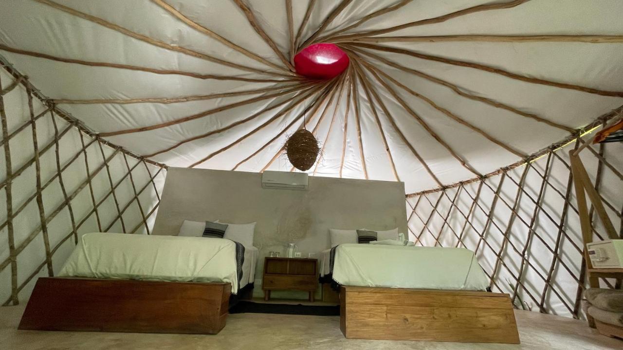 Huaya Camp * Playa del Carmen